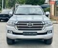 Серый Тойота Ленд Крузер, объемом двигателя 4.61 л и пробегом 161 тыс. км за 42500 $, фото 4 на Automoto.ua