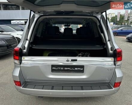 Серый Тойота Ленд Крузер, объемом двигателя 4.61 л и пробегом 161 тыс. км за 42500 $, фото 32 на Automoto.ua