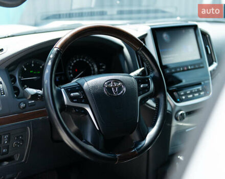 Сірий Тойота Ленд Крузер, об'ємом двигуна 4.46 л та пробігом 70 тис. км за 73000 $, фото 21 на Automoto.ua