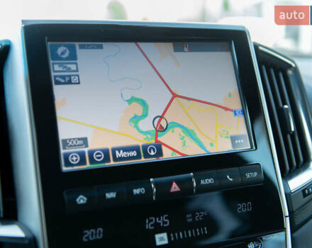 Сірий Тойота Ленд Крузер, об'ємом двигуна 4.46 л та пробігом 70 тис. км за 73000 $, фото 39 на Automoto.ua