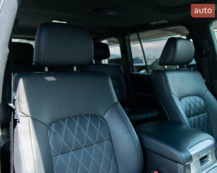 Сірий Тойота Ленд Крузер, об'ємом двигуна 4.46 л та пробігом 70 тис. км за 73000 $, фото 36 на Automoto.ua