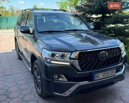 Сірий Тойота Ленд Крузер, об'ємом двигуна 4.46 л та пробігом 129 тис. км за 60000 $, фото 4 на Automoto.ua