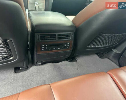 Серый Тойота Ленд Крузер, объемом двигателя 4.46 л и пробегом 130 тыс. км за 55900 $, фото 15 на Automoto.ua