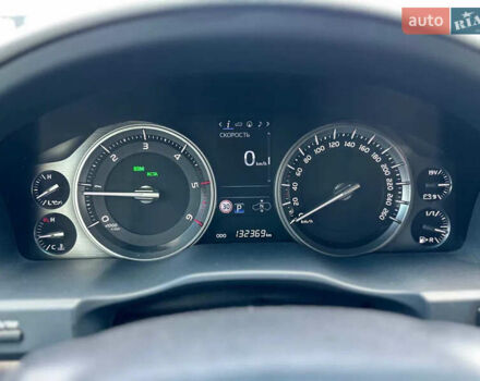 Серый Тойота Ленд Крузер, объемом двигателя 4.46 л и пробегом 130 тыс. км за 55900 $, фото 10 на Automoto.ua