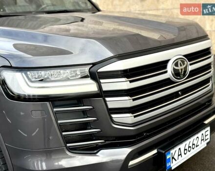 Серый Тойота Ленд Крузер, объемом двигателя 3.45 л и пробегом 88 тыс. км за 66800 $, фото 42 на Automoto.ua