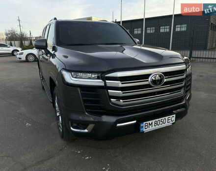 Серый Тойота Ленд Крузер, объемом двигателя 3.45 л и пробегом 80 тыс. км за 67000 $, фото 2 на Automoto.ua