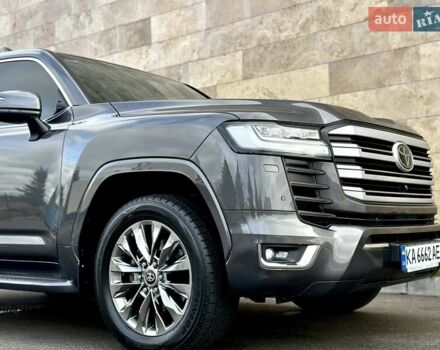 Серый Тойота Ленд Крузер, объемом двигателя 3.45 л и пробегом 88 тыс. км за 66800 $, фото 40 на Automoto.ua