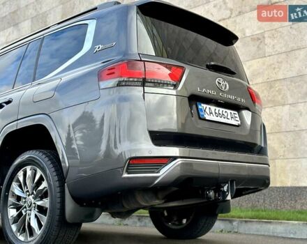Серый Тойота Ленд Крузер, объемом двигателя 3.45 л и пробегом 88 тыс. км за 66800 $, фото 53 на Automoto.ua