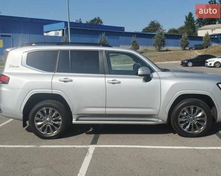 Сірий Тойота Ленд Крузер, об'ємом двигуна 3.45 л та пробігом 126 тис. км за 72000 $, фото 7 на Automoto.ua