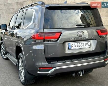 Серый Тойота Ленд Крузер, объемом двигателя 3.45 л и пробегом 88 тыс. км за 66800 $, фото 18 на Automoto.ua