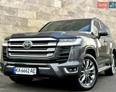Серый Тойота Ленд Крузер, объемом двигателя 3.45 л и пробегом 88 тыс. км за 66800 $, фото 5 на Automoto.ua