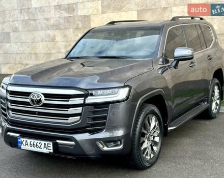 Серый Тойота Ленд Крузер, объемом двигателя 3.45 л и пробегом 88 тыс. км за 66800 $, фото 31 на Automoto.ua