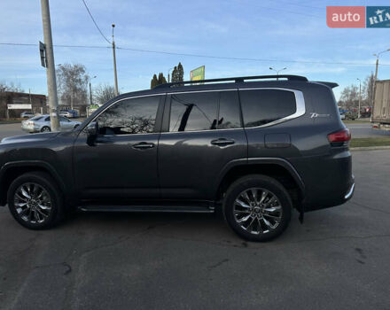 Серый Тойота Ленд Крузер, объемом двигателя 3.45 л и пробегом 80 тыс. км за 67000 $, фото 10 на Automoto.ua