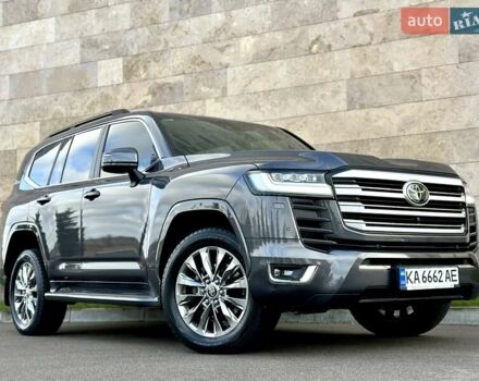 Серый Тойота Ленд Крузер, объемом двигателя 3.45 л и пробегом 88 тыс. км за 66800 $, фото 7 на Automoto.ua