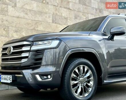 Серый Тойота Ленд Крузер, объемом двигателя 3.45 л и пробегом 88 тыс. км за 66800 $, фото 39 на Automoto.ua