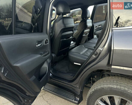 Серый Тойота Ленд Крузер, объемом двигателя 3.45 л и пробегом 80 тыс. км за 67000 $, фото 30 на Automoto.ua