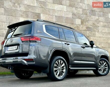 Серый Тойота Ленд Крузер, объемом двигателя 3.45 л и пробегом 88 тыс. км за 66800 $, фото 16 на Automoto.ua