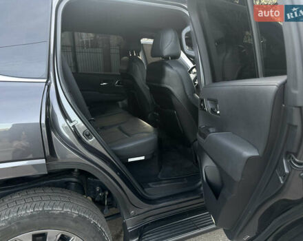 Серый Тойота Ленд Крузер, объемом двигателя 3.45 л и пробегом 80 тыс. км за 67000 $, фото 27 на Automoto.ua