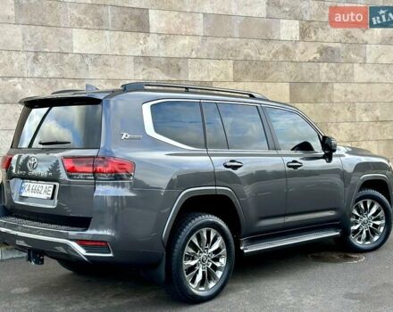 Серый Тойота Ленд Крузер, объемом двигателя 3.45 л и пробегом 88 тыс. км за 66800 $, фото 13 на Automoto.ua