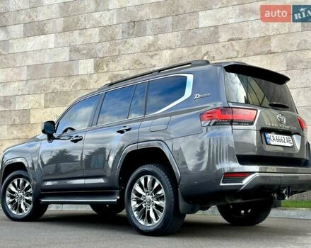Серый Тойота Ленд Крузер, объемом двигателя 3.45 л и пробегом 88 тыс. км за 66800 $, фото 17 на Automoto.ua