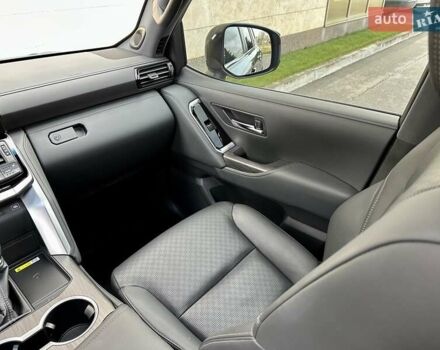 Серый Тойота Ленд Крузер, объемом двигателя 3.45 л и пробегом 88 тыс. км за 66800 $, фото 58 на Automoto.ua