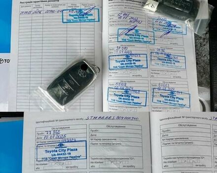 Серый Тойота Ленд Крузер, объемом двигателя 3.45 л и пробегом 88 тыс. км за 66800 $, фото 97 на Automoto.ua