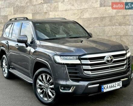 Серый Тойота Ленд Крузер, объемом двигателя 3.45 л и пробегом 88 тыс. км за 66800 $, фото 9 на Automoto.ua