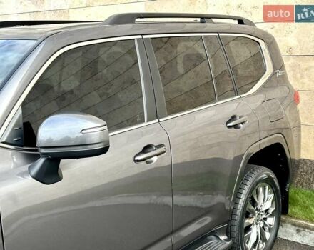 Серый Тойота Ленд Крузер, объемом двигателя 3.45 л и пробегом 88 тыс. км за 66800 $, фото 43 на Automoto.ua