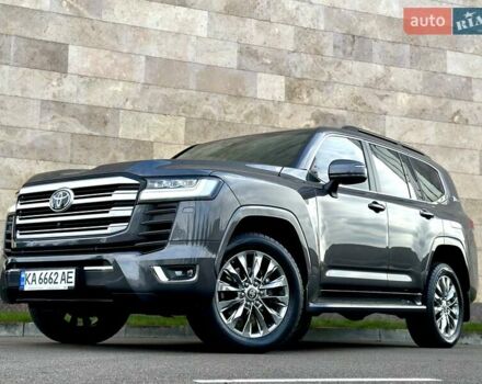 Серый Тойота Ленд Крузер, объемом двигателя 3.45 л и пробегом 88 тыс. км за 66800 $, фото 6 на Automoto.ua