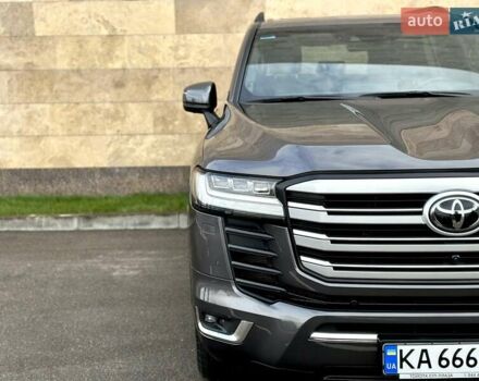 Серый Тойота Ленд Крузер, объемом двигателя 3.45 л и пробегом 88 тыс. км за 66800 $, фото 36 на Automoto.ua