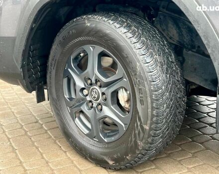 Серый Тойота Ленд Крузер, объемом двигателя 3.3 л и пробегом 61 тыс. км за 80940 $, фото 14 на Automoto.ua