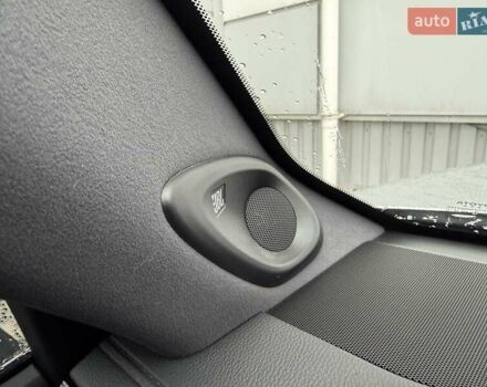 Сірий Тойота Ленд Крузер, об'ємом двигуна 3.3 л та пробігом 31 тис. км за 75000 $, фото 19 на Automoto.ua