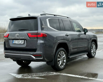 Серый Тойота Ленд Крузер, объемом двигателя 3.35 л и пробегом 25 тыс. км за 82300 $, фото 7 на Automoto.ua