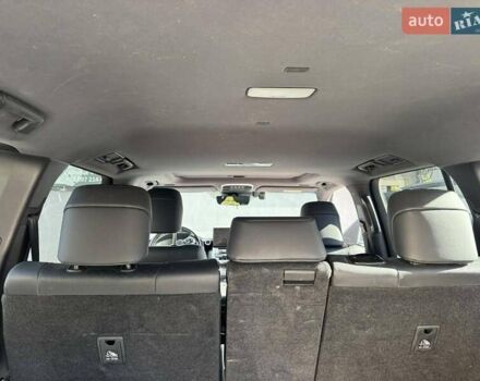 Серый Тойота Ленд Крузер, объемом двигателя 3.3 л и пробегом 61 тыс. км за 81753 $, фото 21 на Automoto.ua