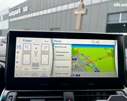 Серый Тойота Ленд Крузер, объемом двигателя 3.3 л и пробегом 61 тыс. км за 80940 $, фото 31 на Automoto.ua