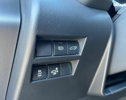 Серый Тойота Ленд Крузер, объемом двигателя 3.3 л и пробегом 32 тыс. км за 83990 $, фото 20 на Automoto.ua