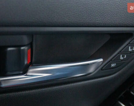 Сірий Тойота Ленд Крузер, об'ємом двигуна 3.45 л та пробігом 34 тис. км за 78220 $, фото 24 на Automoto.ua