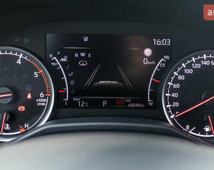 Серый Тойота Ленд Крузер, объемом двигателя 3.3 л и пробегом 68 тыс. км за 78871 $, фото 16 на Automoto.ua