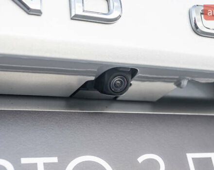 Серый Тойота Ленд Крузер, объемом двигателя 3.3 л и пробегом 68 тыс. км за 78871 $, фото 34 на Automoto.ua