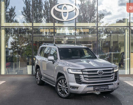 Серый Тойота Ленд Крузер, объемом двигателя 3.3 л и пробегом 68 тыс. км за 78871 $, фото 21 на Automoto.ua