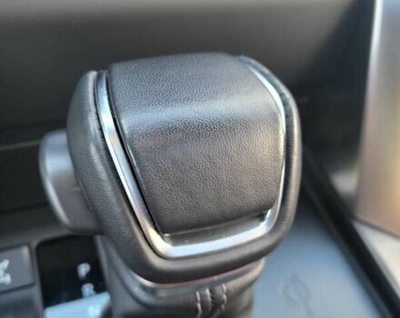 Серый Тойота Ленд Крузер, объемом двигателя 3.3 л и пробегом 31 тыс. км за 84500 $, фото 20 на Automoto.ua