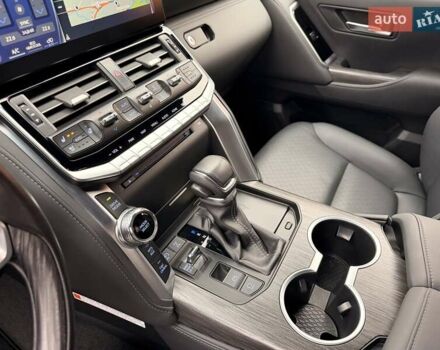 Сірий Тойота Ленд Крузер, об'ємом двигуна 3.3 л та пробігом 89 тис. км за 79900 $, фото 59 на Automoto.ua