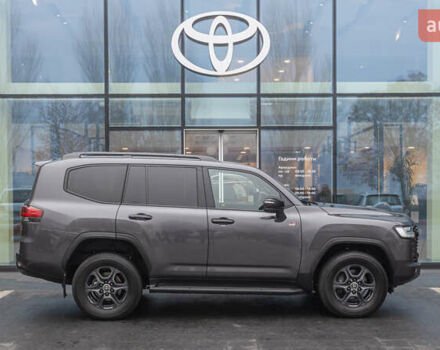 Сірий Тойота Ленд Крузер, об'ємом двигуна 3.45 л та пробігом 34 тис. км за 78220 $, фото 18 на Automoto.ua