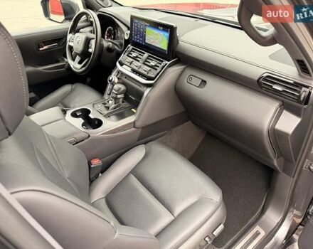 Сірий Тойота Ленд Крузер, об'ємом двигуна 3.3 л та пробігом 89 тис. км за 79900 $, фото 69 на Automoto.ua