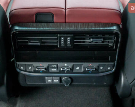 Сірий Тойота Ленд Крузер, об'ємом двигуна 3.45 л та пробігом 34 тис. км за 78220 $, фото 34 на Automoto.ua