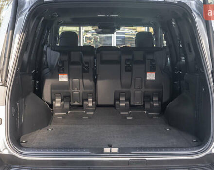 Серый Тойота Ленд Крузер, объемом двигателя 3.3 л и пробегом 68 тыс. км за 78871 $, фото 12 на Automoto.ua