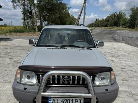 Сірий Тойота Ленд Крузер, об'ємом двигуна 2.98 л та пробігом 453 тис. км за 15000 $, фото 1 на Automoto.ua