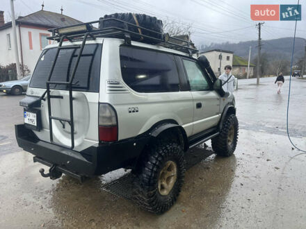 Сірий Тойота Ленд Крузер, об'ємом двигуна 3 л та пробігом 300 тис. км за 15000 $, фото 1 на Automoto.ua