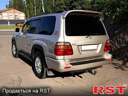 Тойота Ленд Крузер 2000 в Кропивницком (Кировограде) на Automoto.ua Серый Тойота Ленд Крузер, объемом двигателя 4.7 л и пробегом 270 тыс. км за 11000 $, фото 1 на Automoto.ua