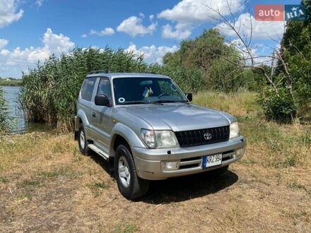 Тойота Ленд Крузер 2000 в Нежине на Automoto.ua Серый Тойота Ленд Крузер, объемом двигателя 3 л и пробегом 382 тыс. км за 5800 $, фото 1 на Automoto.ua